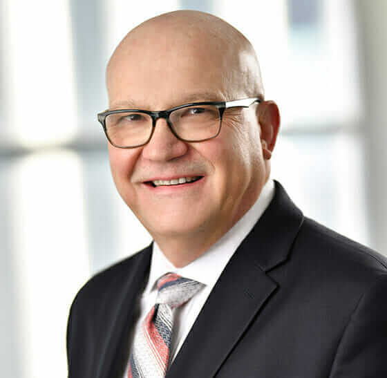 A headshot of Ken Horstman